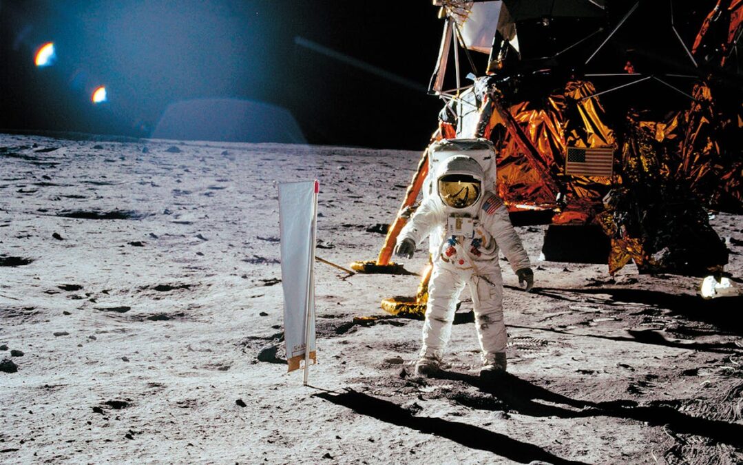 Jim Lovell: The Legendary Astronaut Who Defined Space Exploration Jim Lovell: The Legendary Astronaut Who Defined Space Exploration
